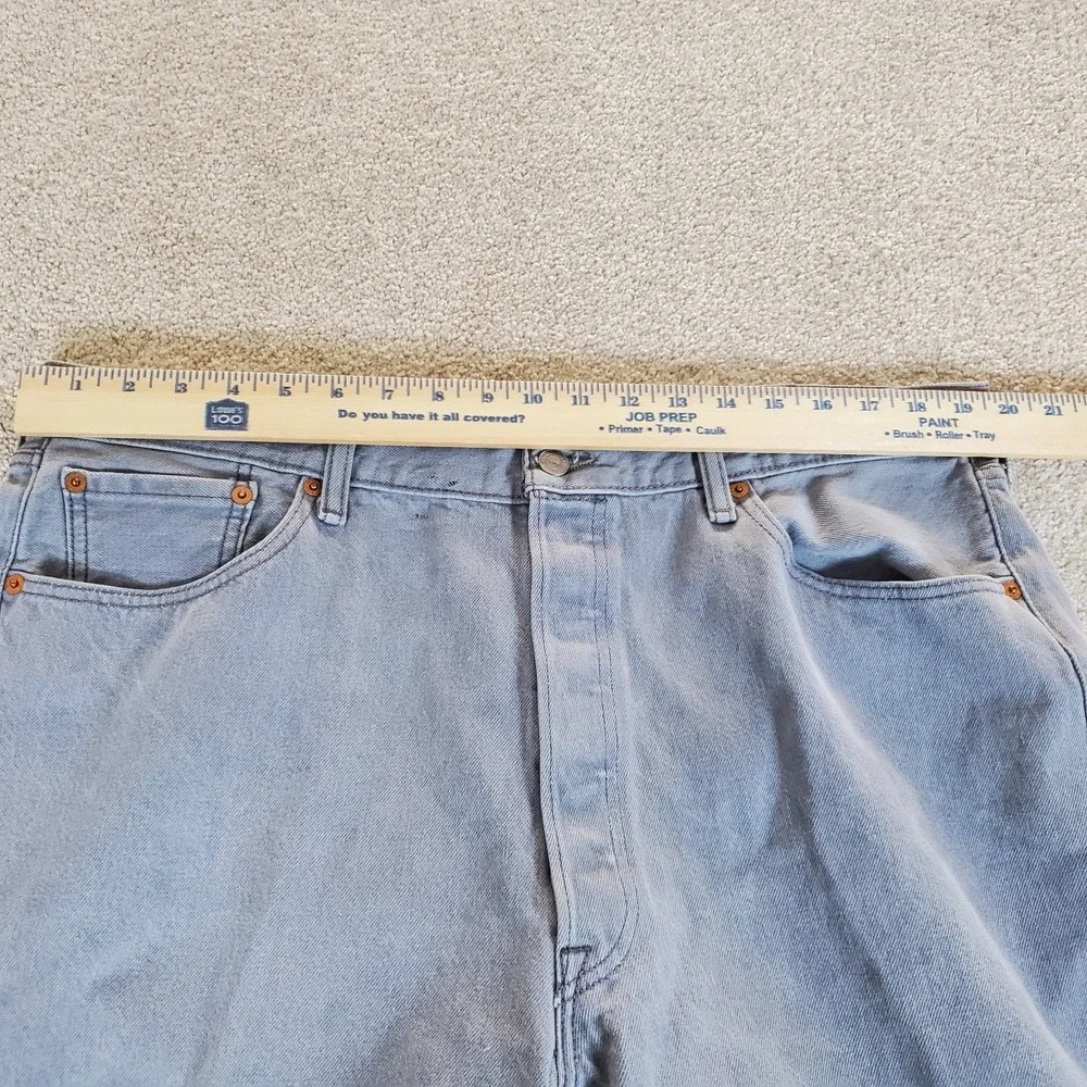 LEVIS‎ 501 Men's 42X32 ACTUAL MEASURE 39X29.5 Gray Jeans Straight Button Fly Y2K